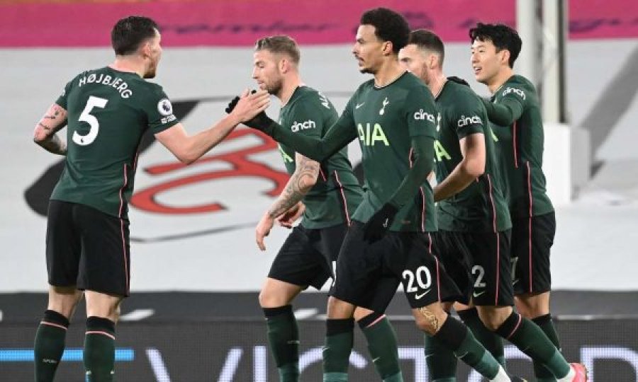 Tottenham fiton derbin e Londrës, Everton ngjitet në zonën Champions