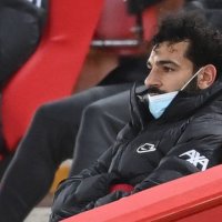 Klopp tregon pse e zëvendësoi herët Salahun