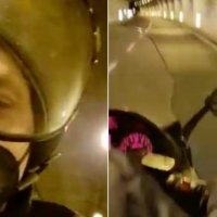 I mërzitur nga kolona, Ibrahimovic la veturën dhe udhëtoi me motor me një tifoz për në festival