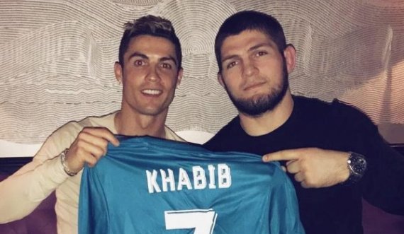 Khabib zbulon frikën më të madhe që Ronaldo ka për Cristiano Junior