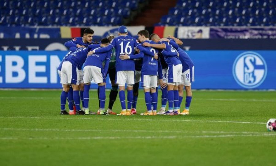 10 “finale” para vetes, ekipi i madh gjerman pranë rënies nga liga pas 30 viteve