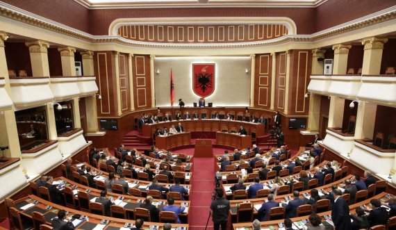 Të largohet brezi i politikanëve që e mbajtën peng 30 vjet tranzicionin në Shqipëri