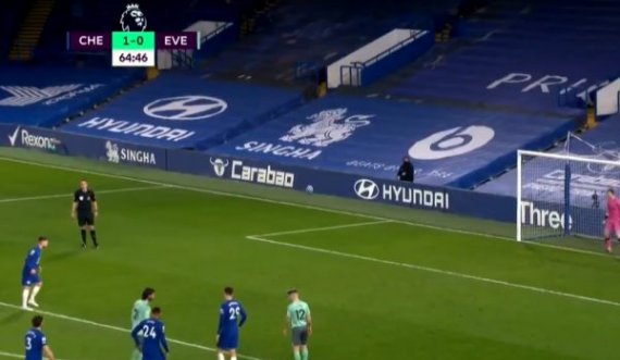 Chelsea shënon edhe golin e dytë ndaj Evertonit