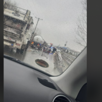 Prizren: Aksident trafiku, rrokulliset një veturë