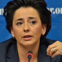 Adrijana Hoxhiq dorëzon ankesë në Supreme, thotë se do të ankohet edhe në mekanizmat jashtë Kosovës