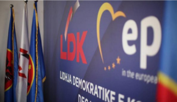 A po arbohet Lidhja Demokratike e Kosovës?!