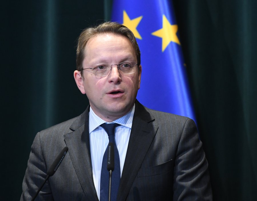  Komisioneri i BE-së: Kosova ka përmbushur kushtet për liberalizim të vizave 