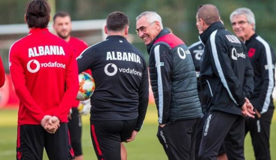 Trajneri i Shqipërisë: Kundër Anglisë luajmë për tri pikë, shpresoj të kemi tifozë në stadium