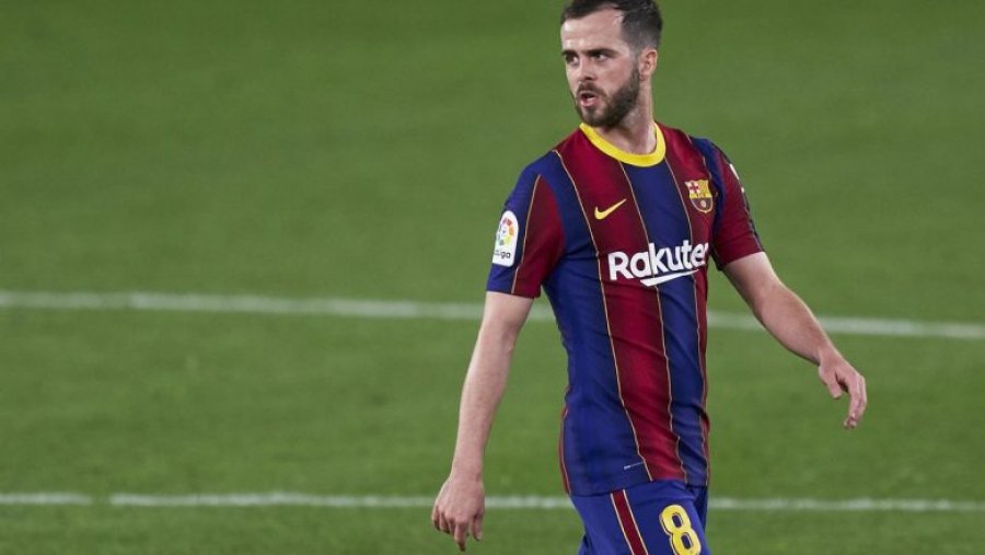 Nuk po luan fare te Barcelona, Pjanic drejt transferimit në Angli