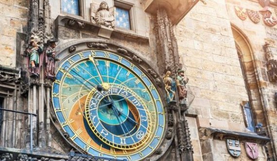 Nga Big Ben te Ora Astronomike e Pragës, orët më të mahnitshme në botë