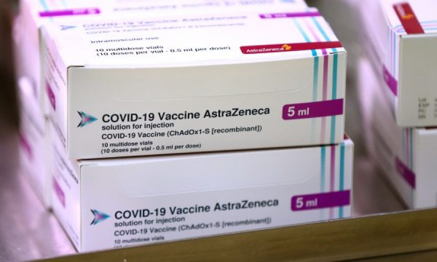 Suedia e pezullon vaksinën e AstraZeneca-s 