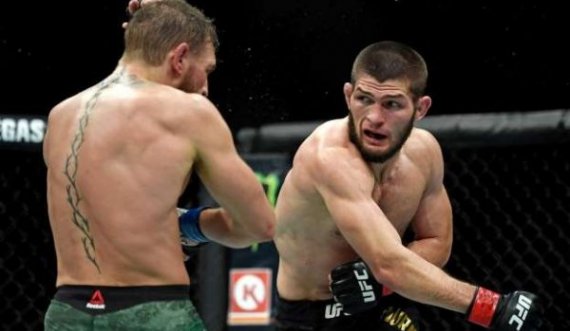 Khabib po rikthehet në kafaz