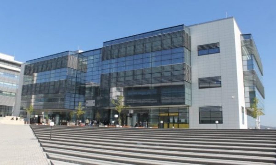  Kërkohet suspendimi i kryeprokurorit të Prishtinës dhe prokurorit në rastin e gruas që u vra në Prishtinë 