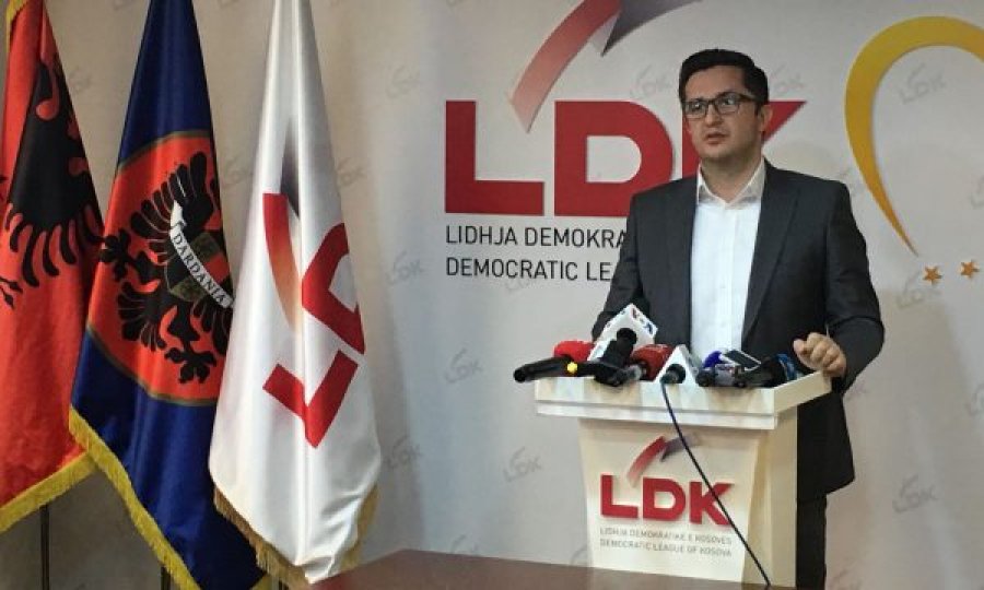 Çfarë diskutuan deputetët e LDK-së me Abdixhikun, e zbulon Besian Mustafa