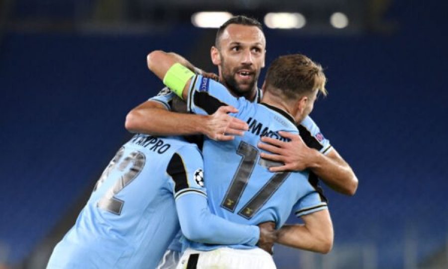 Lazio fiton me përmbysje ndaj Interit