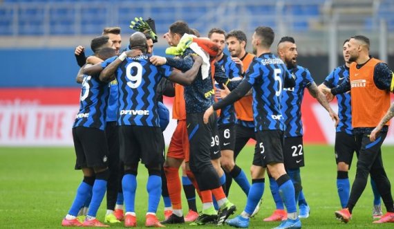 Italia publikon listën e lojtarëve për Kampionatin Evropian