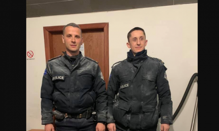 Këta janë dy policët që rrezikuan jetën për t’iu dalë në ndihmë banorëve në Fushë Kosovë 