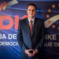Abdixhiku tregon çfarë vendime u morën sot në LDK