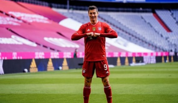  Bayerni fiton bindshëm dhe “blindon” vendin e parë 