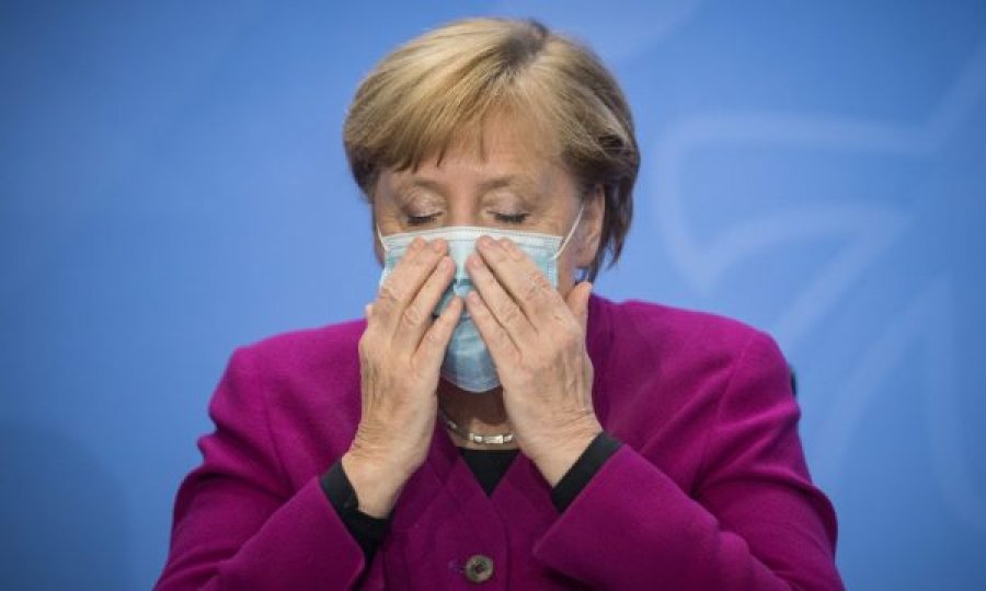 Merkel s’përjashton masat e rrepta kundër COVID