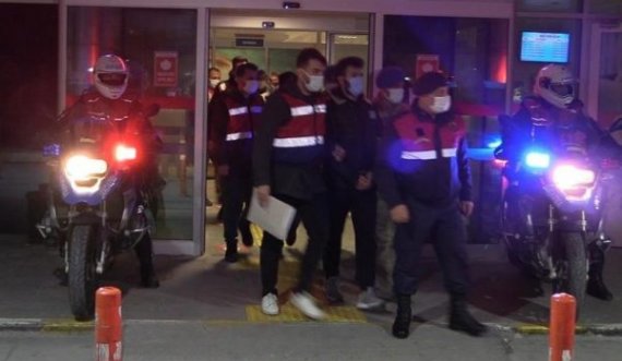 Turqia arreston 203 ushtarë, dyshohen për lidhje me Gylenin