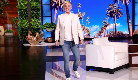 Pasi e akuzuan për racizëm dhe ngacmim S*ksual, emisioni i Ellen DeGeneres humbet…