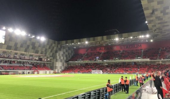 Policia shqiptare nuk ofron masa sigurie për takimin Shqipëri-Angli, ndeshja mund ta anulohet