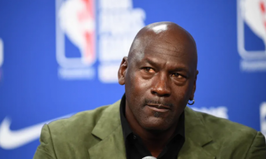Michael Jordan i humbi 500 milionë dollarë brenda vitit