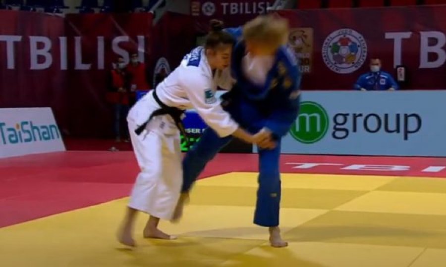 Nora Gjakova fantastike, mposht austriaken me IPPON