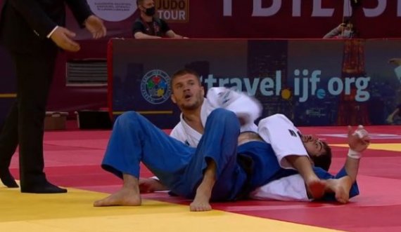 Akil Gjakova kualifikohet në gjysmëfinale