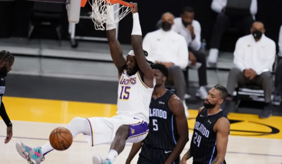 NBA: Lakers e shënojnë fitoren e dytë radhazi, edhe në mungesë të James