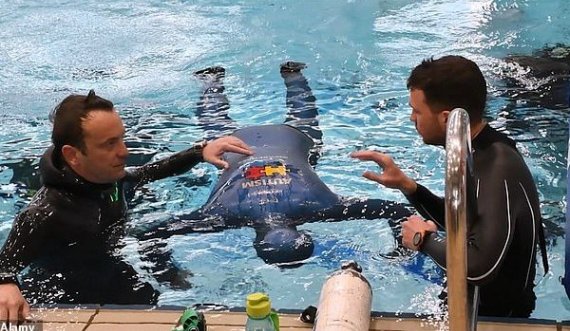  Rekord i ri botëror: Kroati mban frymën nën ujë për 24 minuta e 33 sekonda 
