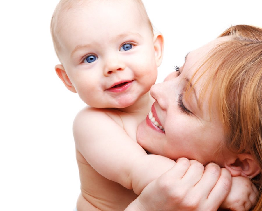 Pse disa nëna nuk dashurohen me foshnjat e tyre menjëherë? Ja çfarë ndodh me to