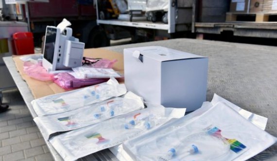  QKUK furnizohet me pajisje mjekësore në kuadër të “Projektit Emergjent COVID-19 për Kosovën” 