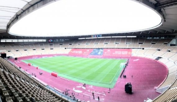 Kështu duket stadiumi pak para fillimit të ndeshjes Spanjë-Kosovë