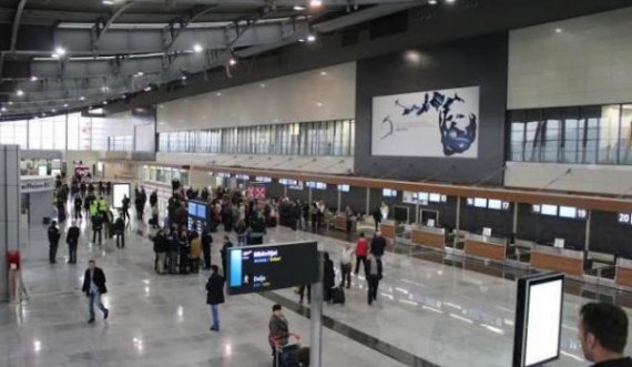 Arrestohet shtetasi turk në aeroportin e Prishtinës, kapet me dokumente false