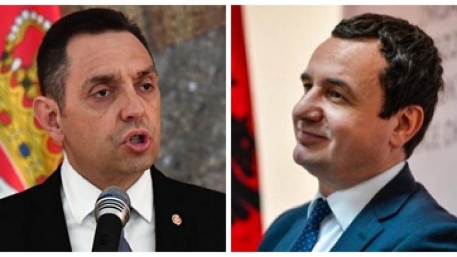  Aleksander Vulin i nervozuar me kryeministrin e Malit të Zi pse e uroi Albin Kurtin për detyrën 