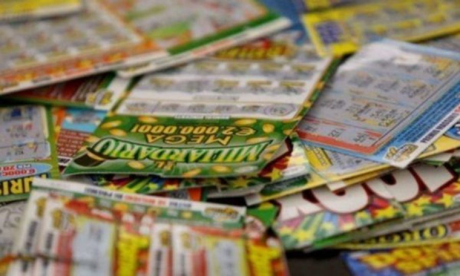 Fitoi dy herë lotarinë brenda pak ditësh, nisin hetimet për 40-vjeçarin