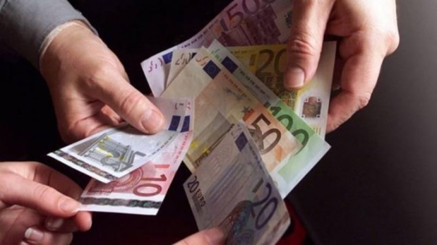  Kërkohet rritje e pagave për punëtorët e sektorit privat në Kosovë 