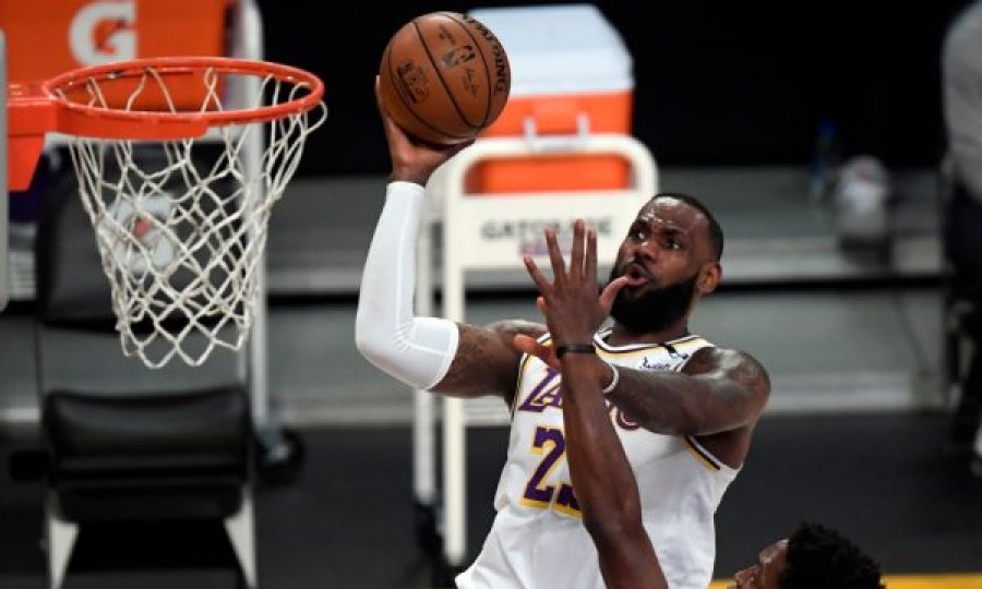 NBA: Lakers pësojnë humbje tjetër