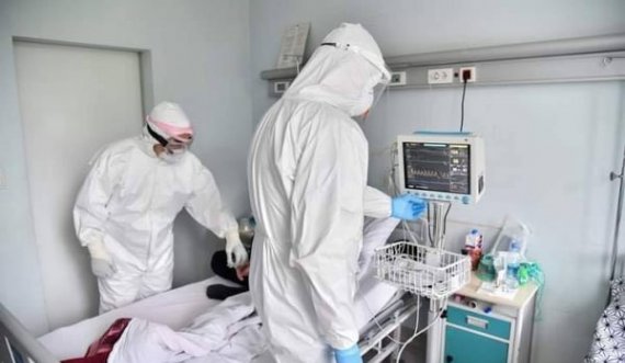 466 pacientë të hospitalizuar në klinikat COVID dhe spitalet rajonale në Kosovë, 18 në gjendje të rëndë