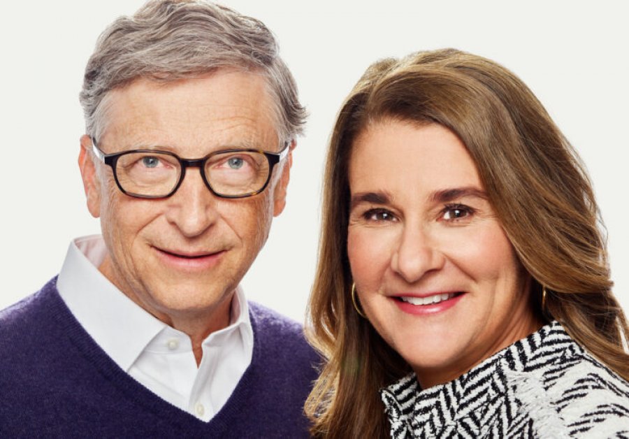 Bill Gates hetohet për marrëdhënie intime me një punonjëse