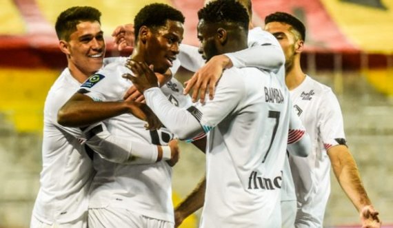 Lille fiton, vetëm dy ndeshje larg titullit në Ligue 1