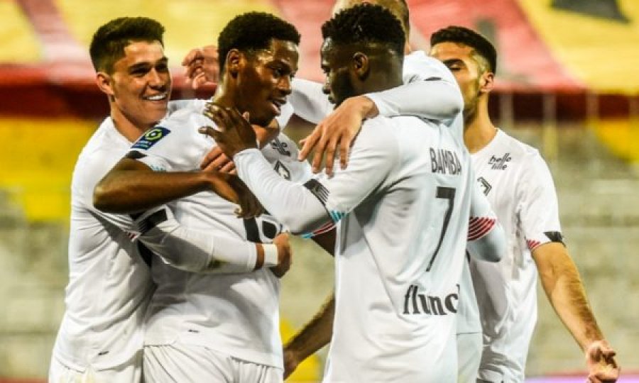 Lille fiton, vetëm dy ndeshje larg titullit në Ligue 1