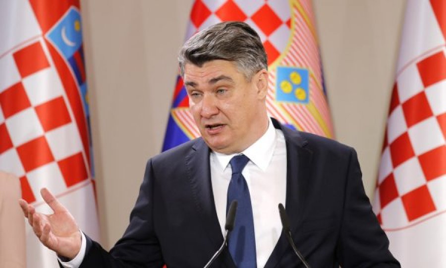 Presidenti kroat tallet keq me serbët, i lë pa përgjigje