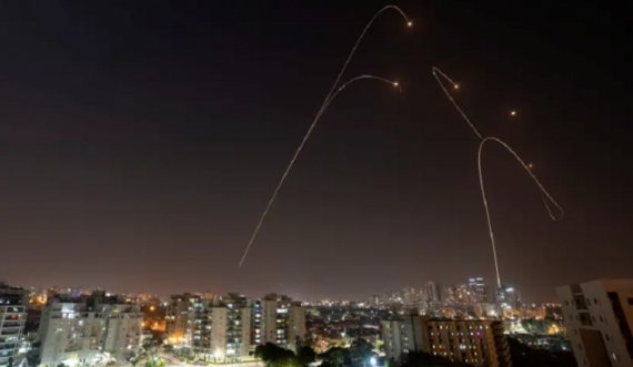Drejtori izraelit për Hamasin: Organizatë terroriste që lanson mijëra raketa mbi Izraelin