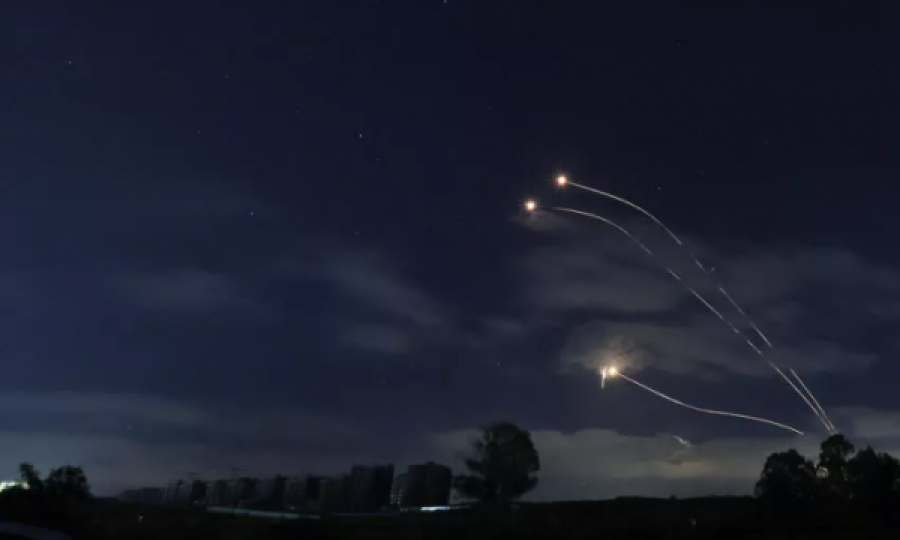 Ushtria izraelite: Tri raketa u nisën drejt Izraelit nga Libani