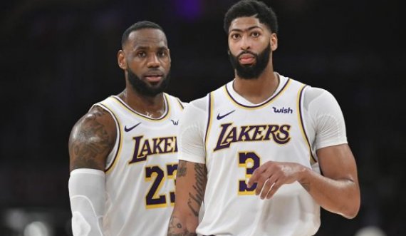 LeBron dhe Davies udhëheqin Lakers, Phoenix Suns në “top formë”