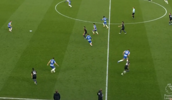 City vjen me golin e dytë, Brighton ngushton epërsinë