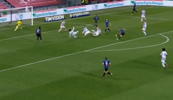 Atalanta i shënon gol të bukur Juventusit